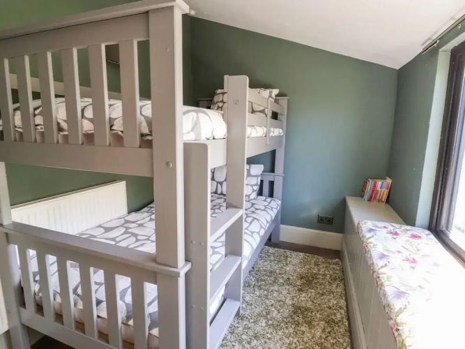 3 Penllan Cottages