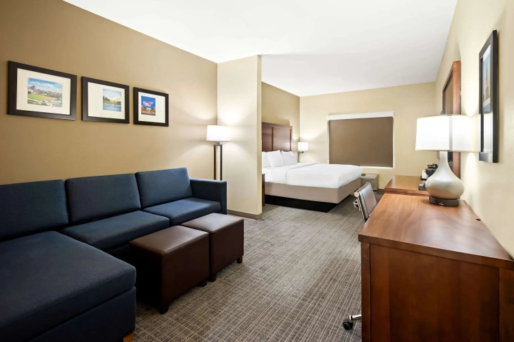 Double Suite