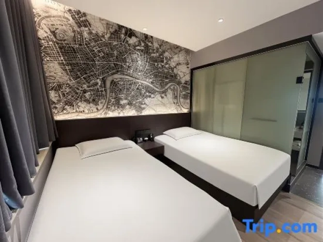 Luxury Twin room