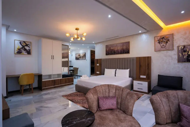 Immoka Suites