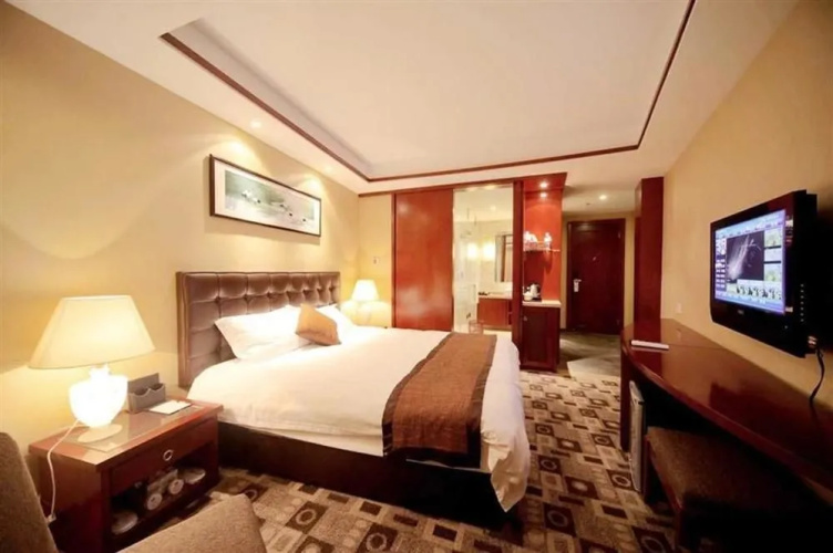 Xingdao Holiday Hotel