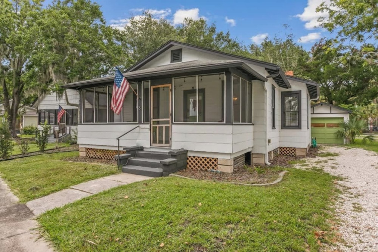 Pet Friendly Bungalow in St Augustine