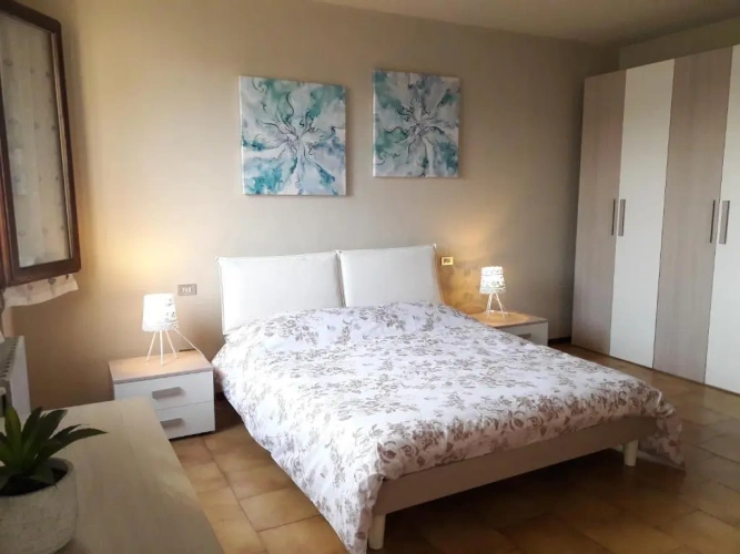 2 Bedrooms Cottage