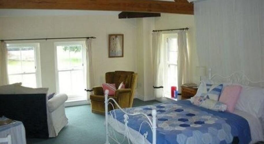 Farthingloe B&BOver view