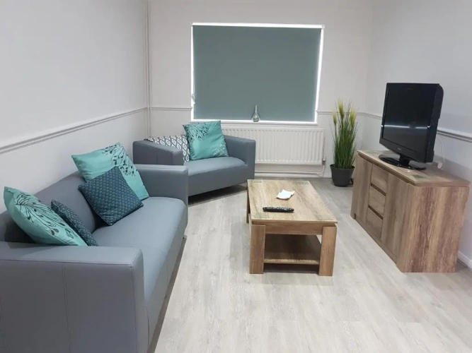 3 Bedrooms Cottage