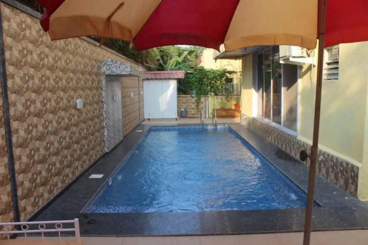 Villa 99 4BHK