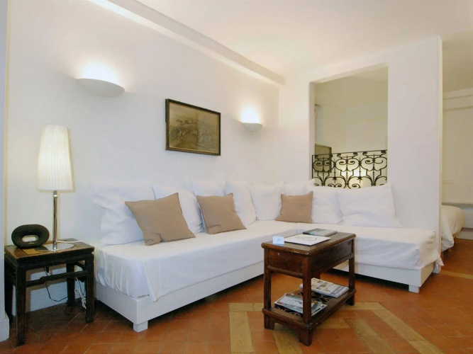 Mithouard Apartment