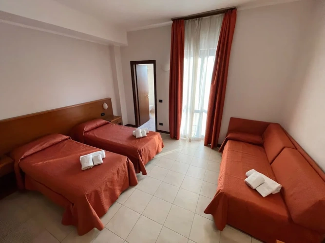 Standard Single room with balcony