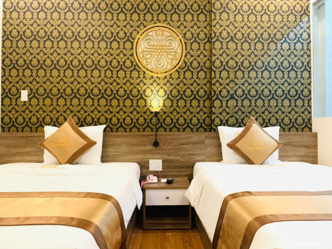 Nice Hue Hotel
