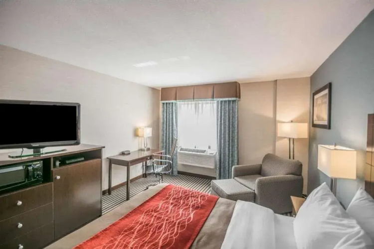 Comfort Inn