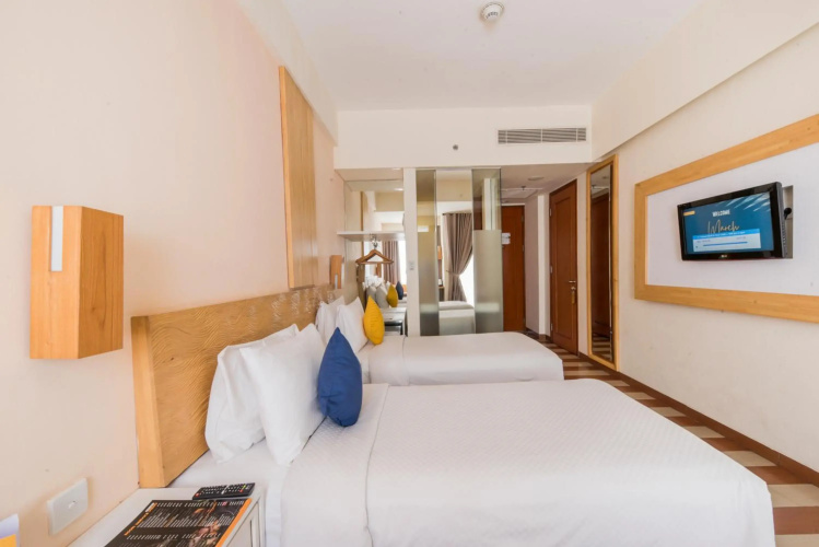 Lombok Raya Hotel