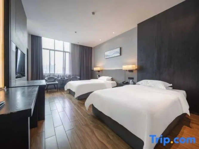 Executive Suite with river view