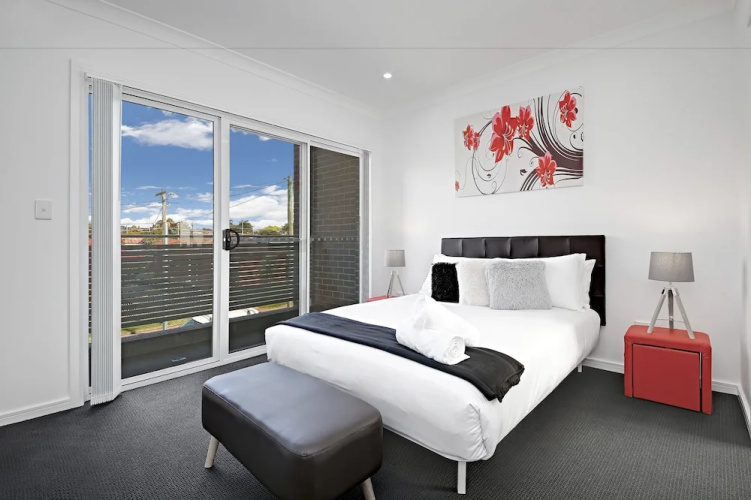 Canley Heights Villas - Sydney