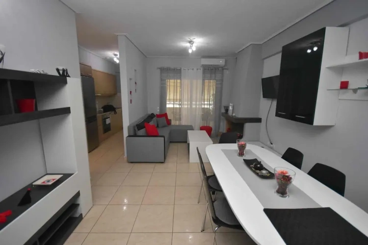 2 Bedrooms Apartment with balcony