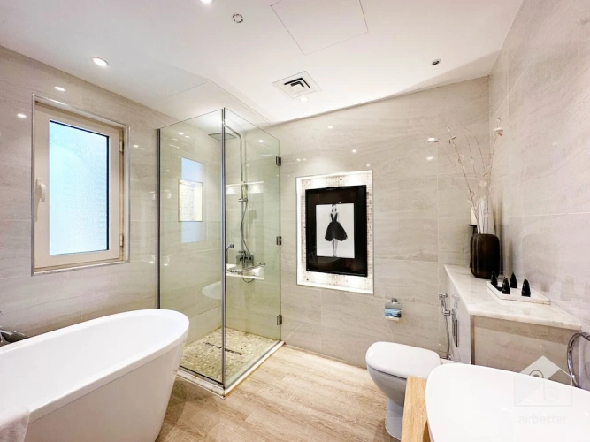 2 Bedrooms Apartment