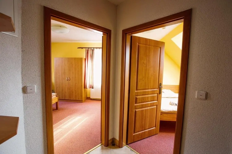 Economy Quadruple room