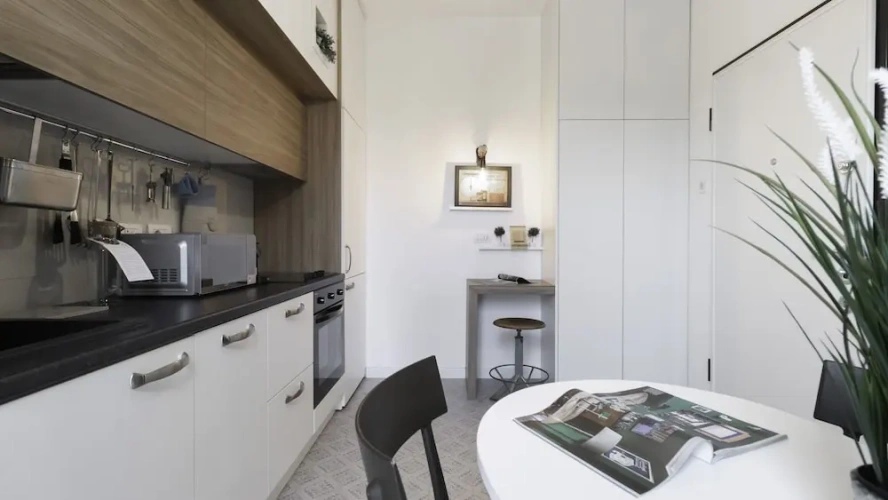 1 Bedroom Apartment