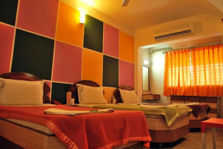 Economy Triple room