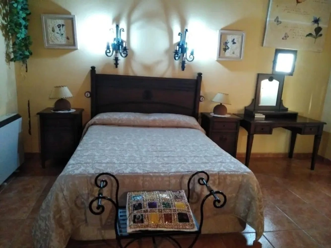 3 Bedrooms Cottage