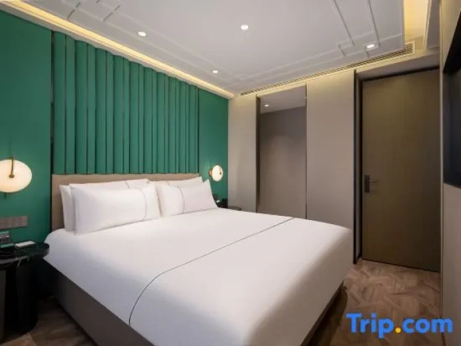 Deluxe Double Suite