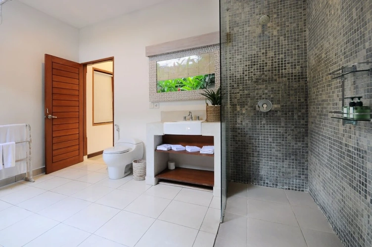 3 Bedrooms Villa