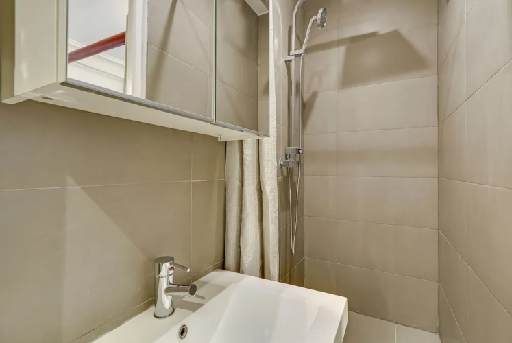Pick A Flat's Montparnasse Studio