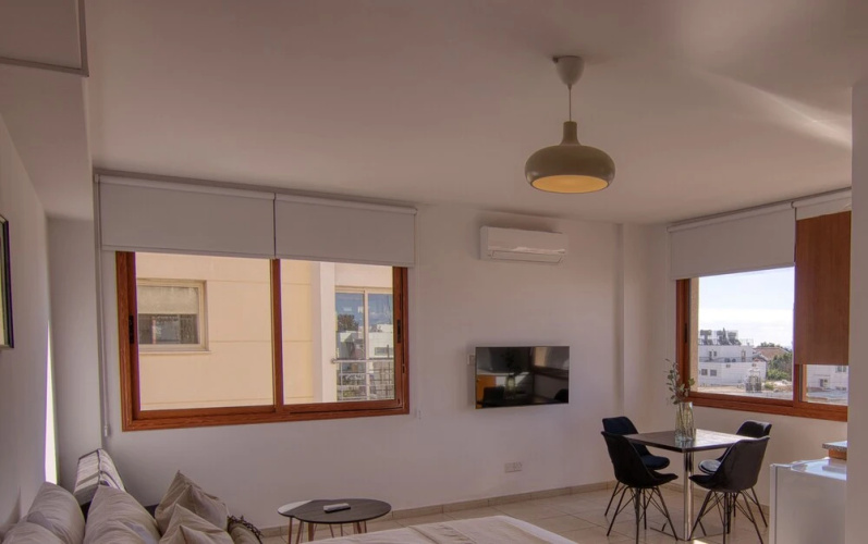 Phaedrus Living City Flat Palas 104