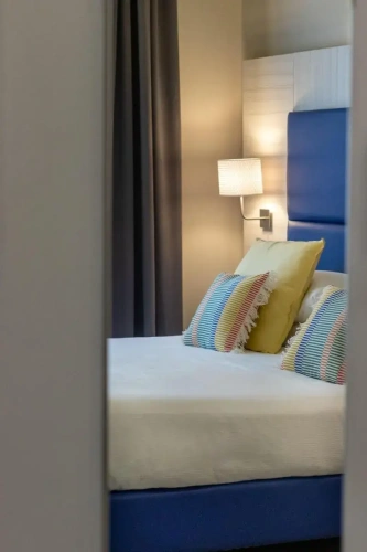 Deluxe Double room with city view