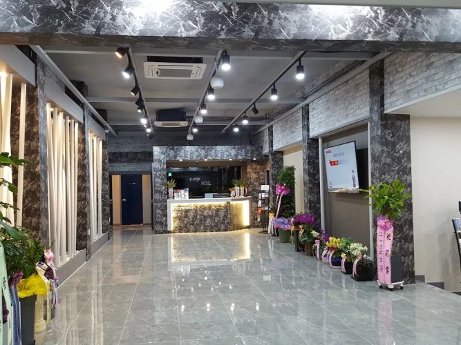 K-Pop Hotel