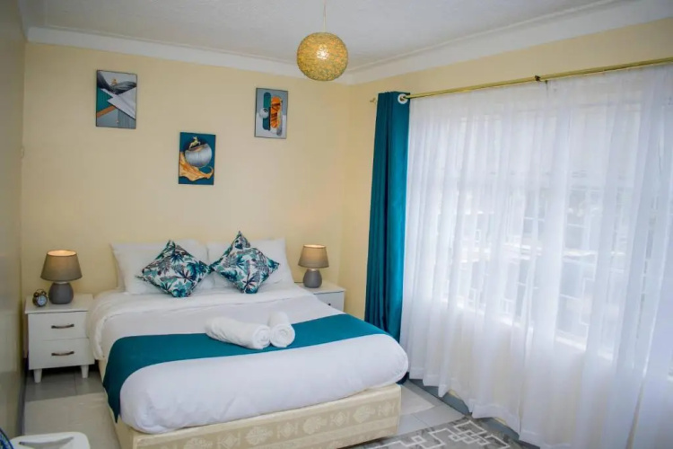 Arabella Suites - Karen