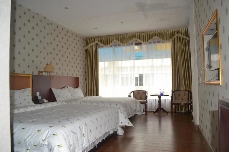 Cai Yue Hotel