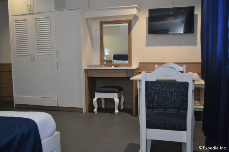 Anchor Hotel