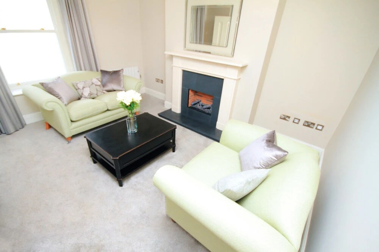 Camden Street Luxury Apartment