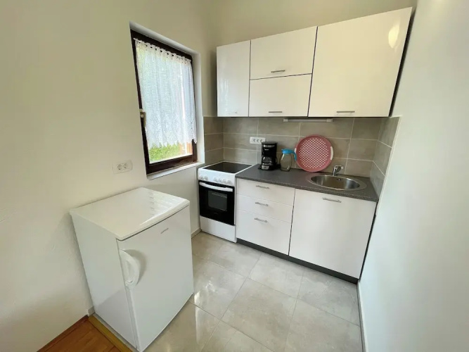 Studio apartment Šarić 2