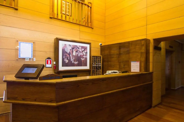 Hotel Y Cabañas Lago Ranco - Caja Los Andes - Futrono