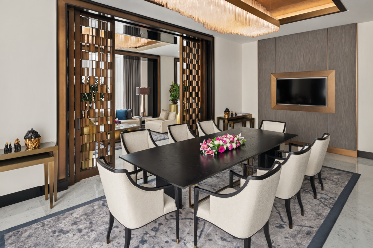Taj Jumeirah Lakes Towers photo 12
