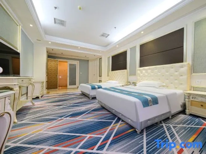 2 Bedrooms Suite