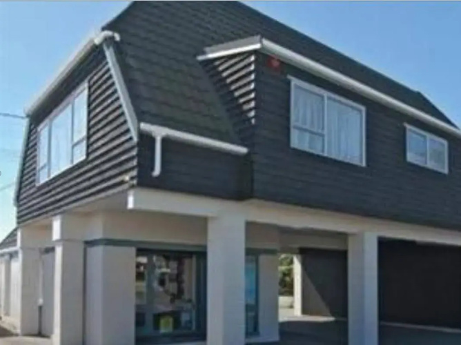Spinnaker Motel