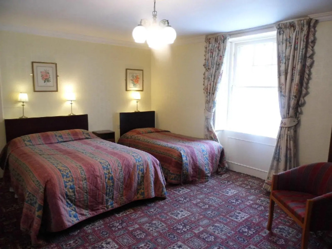 Averon  Guest House