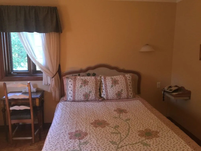 Auberge Le Flores