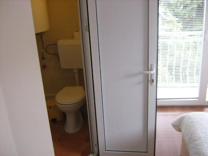 Standard Twin room with balcony