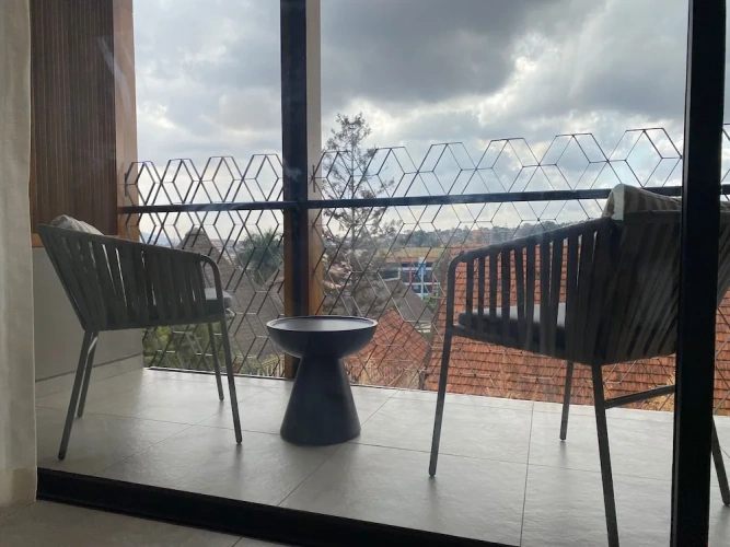 1 Bedroom Business Double room with balcony and with city view
