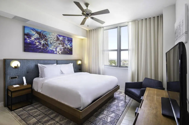 CIRC Hotel