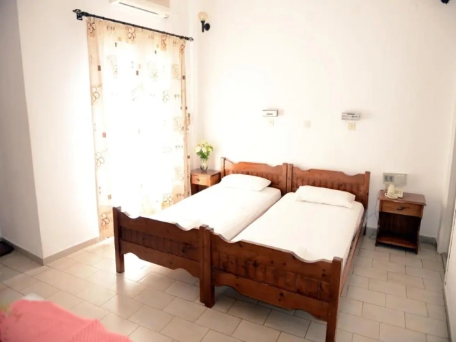 Standard Twin room with balcony