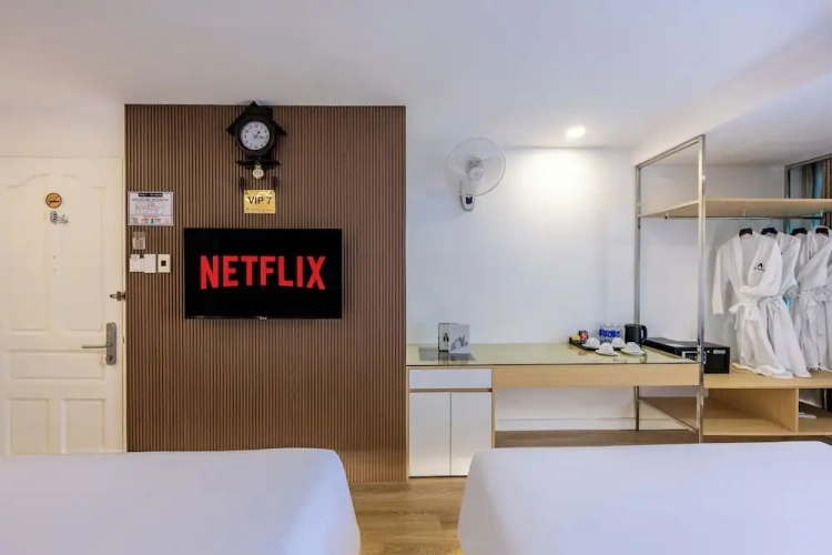Standard Family room
