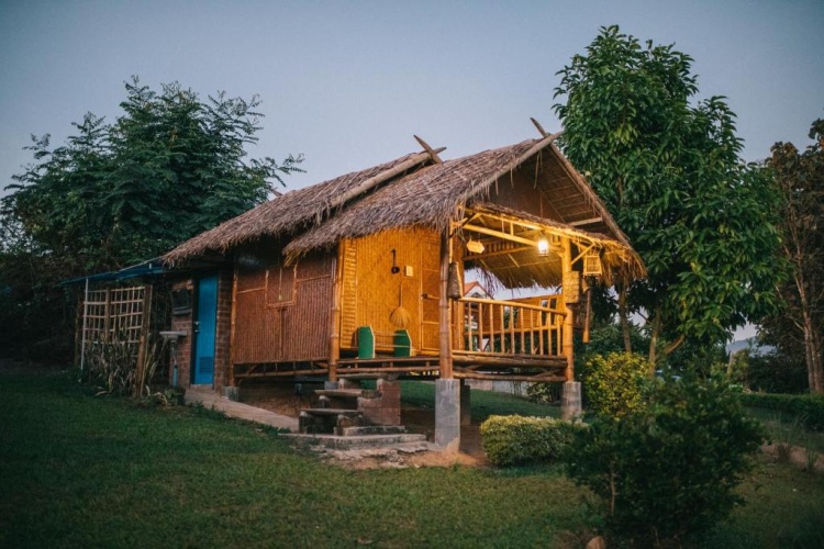 1 Bedroom Chalet with balcony and with view