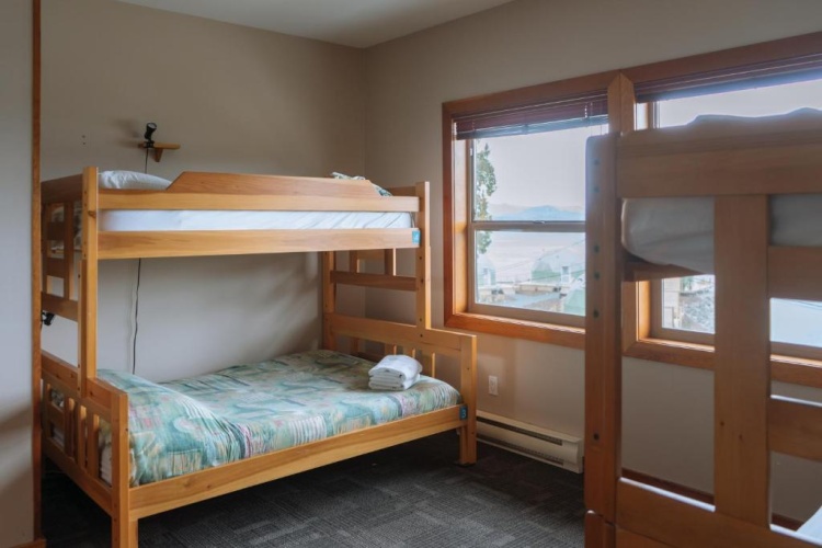 Economy Quadruple room