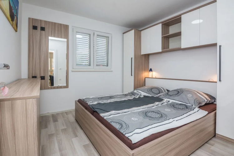 Apartments Loncar