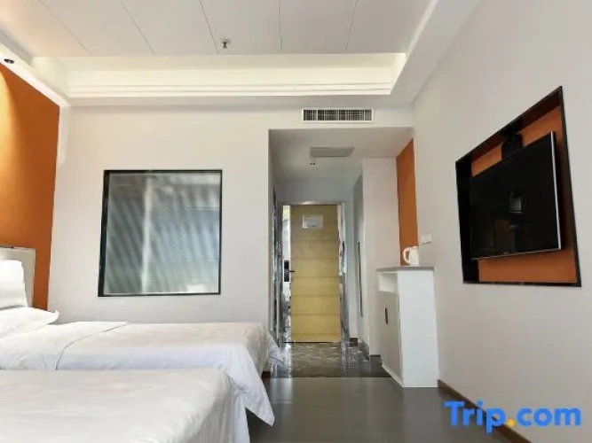 Economy Twin room