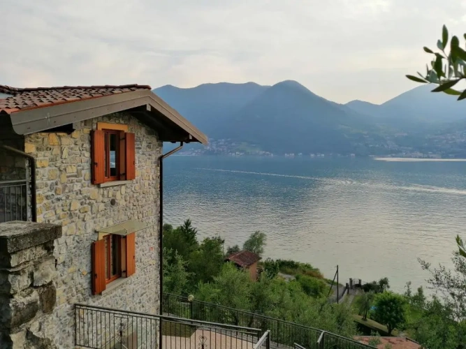 2 Bedrooms Double Apartment